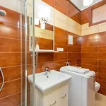 Freta 48 P&o Serviced Apartman *