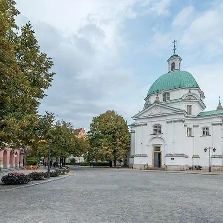 Freta 48 P&o Serviced